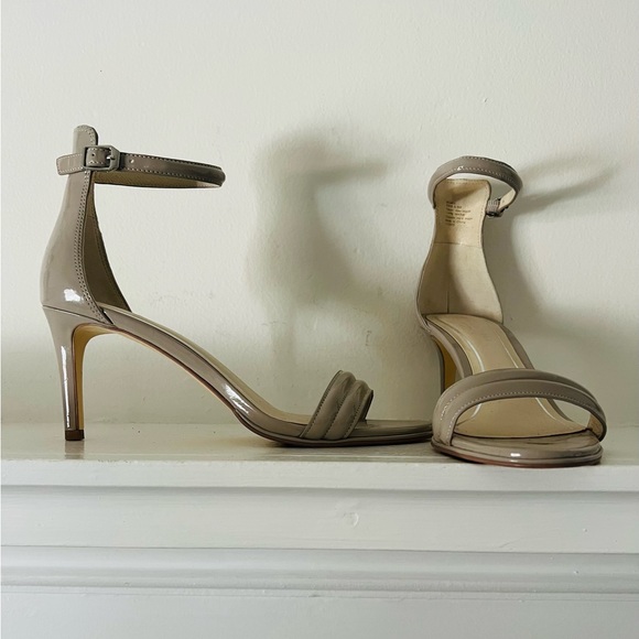 Kenneth Cole Taupe Sandal - Picture 4 of 6